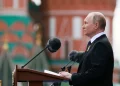 Discours du 9-Mai: Vladimir Poutine pointe la «menace inacceptable» venue d’Ukraine
