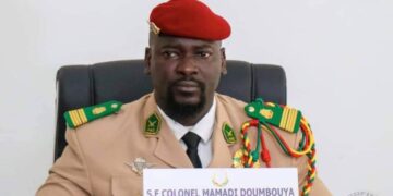 Assises Nationales : Colonel Mamadi Doumbouya invite les guinéens à se concentrer sur l&rsquo;avenir de la jeunesse…