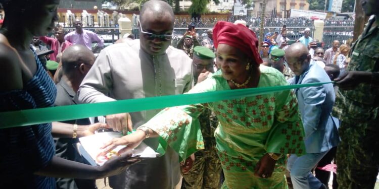 Gouvernorat de la ville de Conakry : ĺe Premier ministre préside la cérémonie de l’inauguration des infradtructures réalisés…
