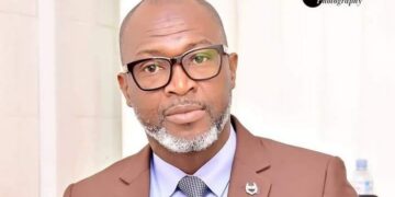 Médias : la HAC suspend Ibrahima Sory Lincoln Soumah de toutes émissions radiophoniques pendant 7 jours