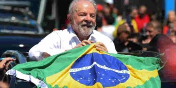 Présidentielle au Brésil: Luiz Inácio Lula da Silva élu à la tête du pays
