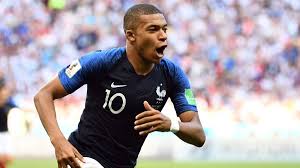 Mondial-2022 : Mbappé offre la victoire aux Bleus, la France première qualifiée pour les 8es