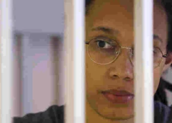 La Russie libère la basketteuse américaine Brittney Griner lors d&rsquo;un échange de prisonniers