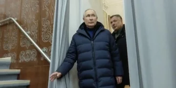 Vladimir Poutine à Marioupol pour une nouvelle visite symbolique