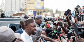 Sénégal: le procès pour diffamation de l’opposant Ousmane Sonko renvoyé au 30 mars