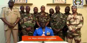 Niger: des militaires affirment avoir renversé le président Bazoum, le ministre des Affaires étrangères lance un appel aux «militaires factieux»