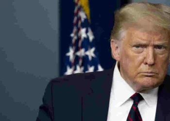 Inculpé en Géorgie, Donald Trump doit se rendre en prison pour un relevé d’empreintes