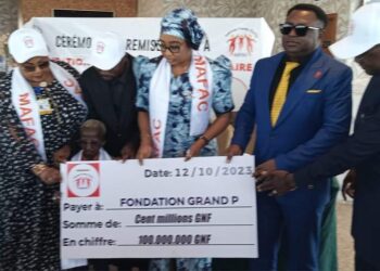 La Fondation Makongo Family charity pour les nécessiteux accompagne grand P dans un projet…