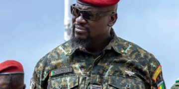 Guinée : des officiers supérieurs de l’armée radiés par le président de la transition