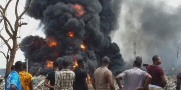 Incendie à Kaloum: le bilan revu à 18 décès, 4 personnes sous soins intensifs, 738 ménages touchés