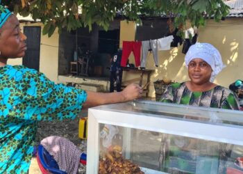 Fête internationale des droits de la femme : Aye Fofana invite les jeunes filles à façonner leur vision de voir le monde….