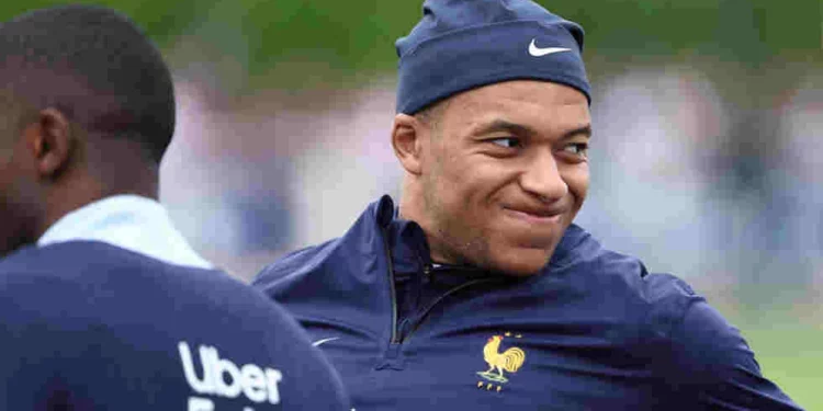 JO 2024 : Mbappé et Griezmann absents de la liste de présélection de l&rsquo;équipe de France
