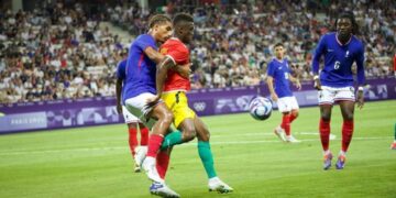 JO Paris 2024 : après avoir résisté aux Bleuets, la Guinée s’incline finalement 1-0