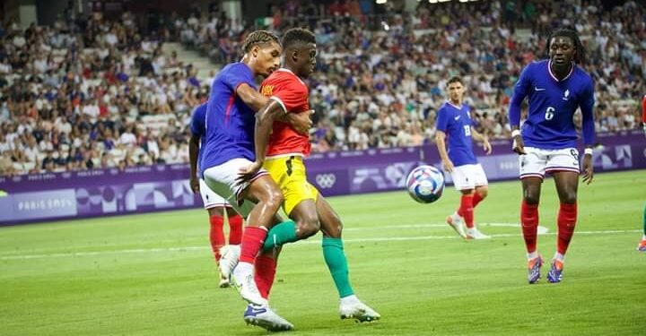 JO Paris 2024 : après avoir résisté aux Bleuets, la Guinée s’incline finalement 1-0