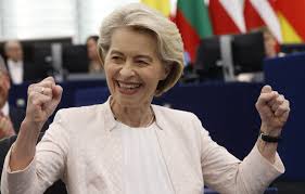 Commission européenne: Ursula von der Leyen a été réélue jeudi