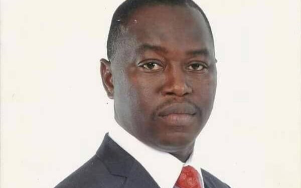 Paul Moussa Diawara, nommé directeur général de la marine marchande (décret)