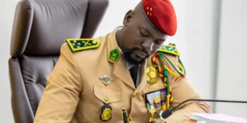 Ballon d’Or africain 2024 : le Général Mamadi Doumbouya exprime son soutien à Serhou Guirassy
