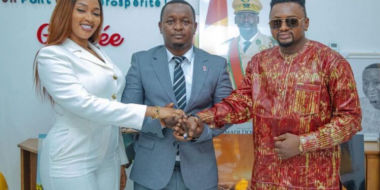 Affaire Azaya-DJELYKABA BINTOU : Moussa Moïse SYLLA unie le couple !