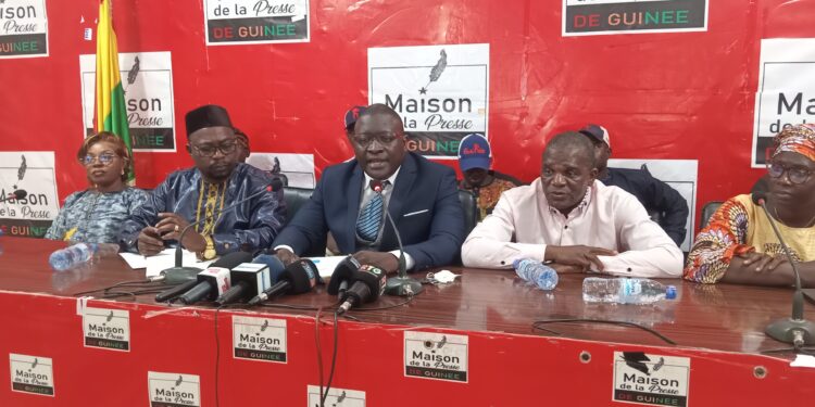 Joseph Wouro Sagno devant la presse :  « aucune constitution n&rsquo;interdit Doumbouya de se porter candidat… »