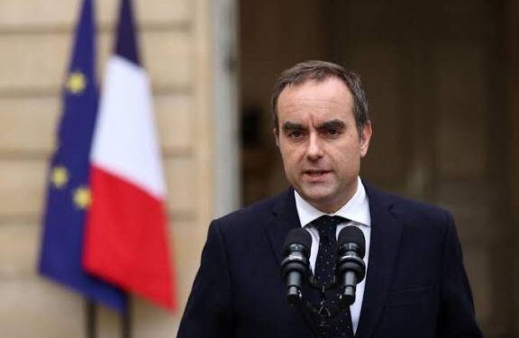 Sébastien Lecornu a remis sa démission au président Emmanuel Macron