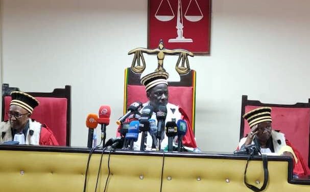Présidentielle 28 Décembre 2025: Voici la liste définitive des candidats retenus par la Cour suprême…