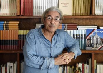 Libération de Boualem Sansal : chez les écrivains, la joie et une colère qui ne passe pas