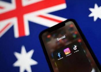 L&rsquo;Australie interdit l&rsquo;utilisation des réseaux sociaux aux moins de 16 ans, une première mondiale