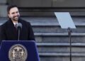 À New York, le nouveau maire Zohran Mamdani promet de montrer que «la gauche peut gouverner»