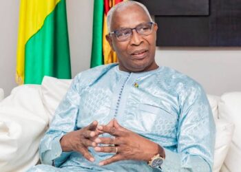 Vème République : Le Président Mamadi Doumbouya renouvelle sa confiance à Bah Oury pour la Primature