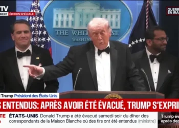 États-Unis: Donald Trump évacué du dîner des correspondants de la Maison Blanche après des tirs