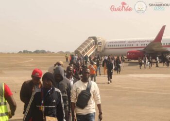 Le général Doumbouya facilite le rapatriement des guinéens…