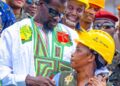 Une maison, de l’argent, une carrière diplomatique : le geste fort du président Doumbouya à l’endroit d’Aïssata Camara